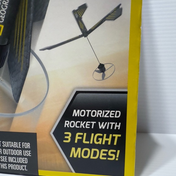 NATIONAL GEOGRAPHIC Stem Power Rocket 20 Launches Per Charge 200Ft 3 Flight Mode - Picture 3 of 8